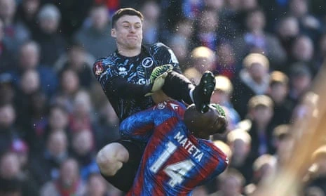 Millwall goalkeeper Liam Roberts’ shocking challenge on Jean-Philippe Mateta earned him a straight red card after a VAR review.