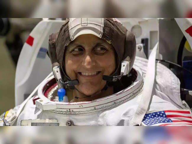 Sunita Williams gravity Earth return from space NASA