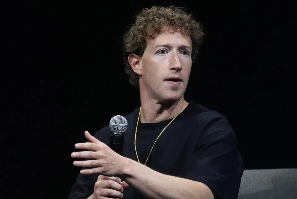 Mark Zuckerberg has made a series of changes at Meta to appease President Trump, including installing Trump ally Dana White as a board member, as seen in this photo (AP Foto/David Zalubowski) · ASSOCIATED PRESS, highlighting the complex relationship between Big Tech and the Trump administration.