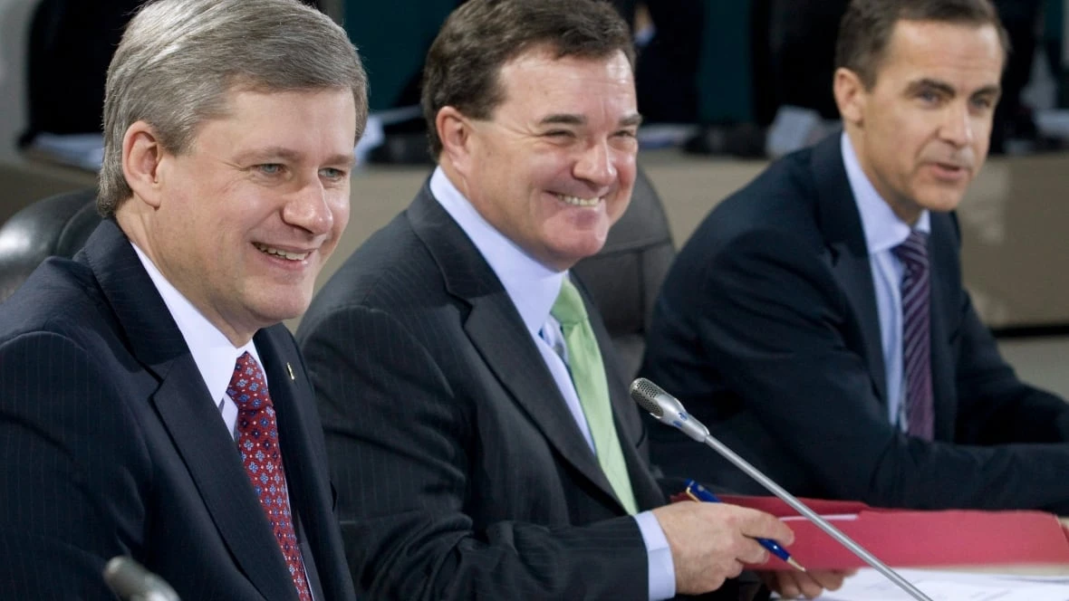 Prime Minister Stephen Harper, Minister of Finance Jim Flaherty and Bank of Canada Governor Mark Carney wait for the morning sesssion to begin at the First Ministers meeting in Ottawa Friday, Jan.16, 2009.