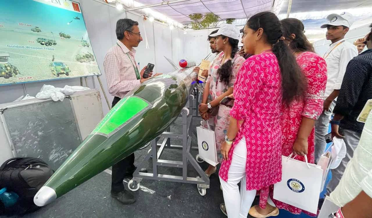 Vigyan Vaibhav 2025: Students enjoy science and defence expo in Hyderabad