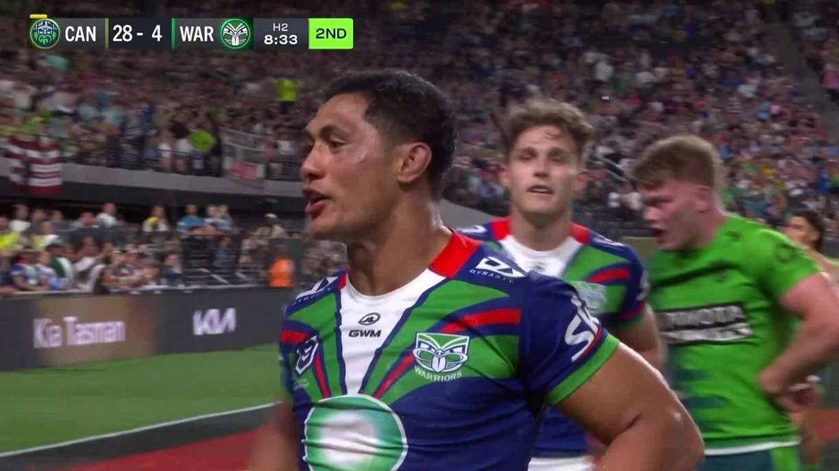 Roger Tuivasa-Sheck Try