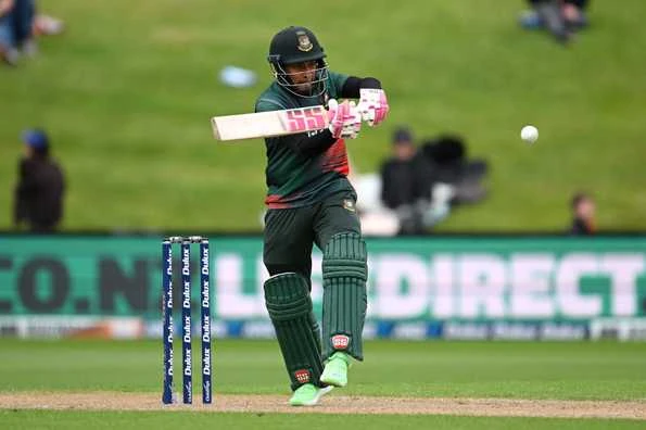 Mushfiqur Rahim finished as Bangladesh's most-capped ODI cricketer, leaving behind a legacy that sparks debate about his ideal batting position, photo by AFP.